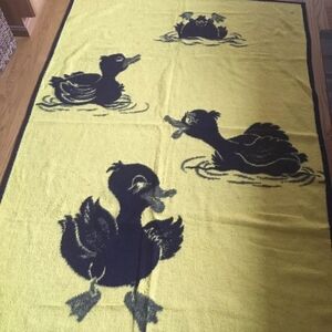 Cute Vintage Cannon by Ibena Plush Blanket Throw 75x 54 Blue w/Yellow Ducks